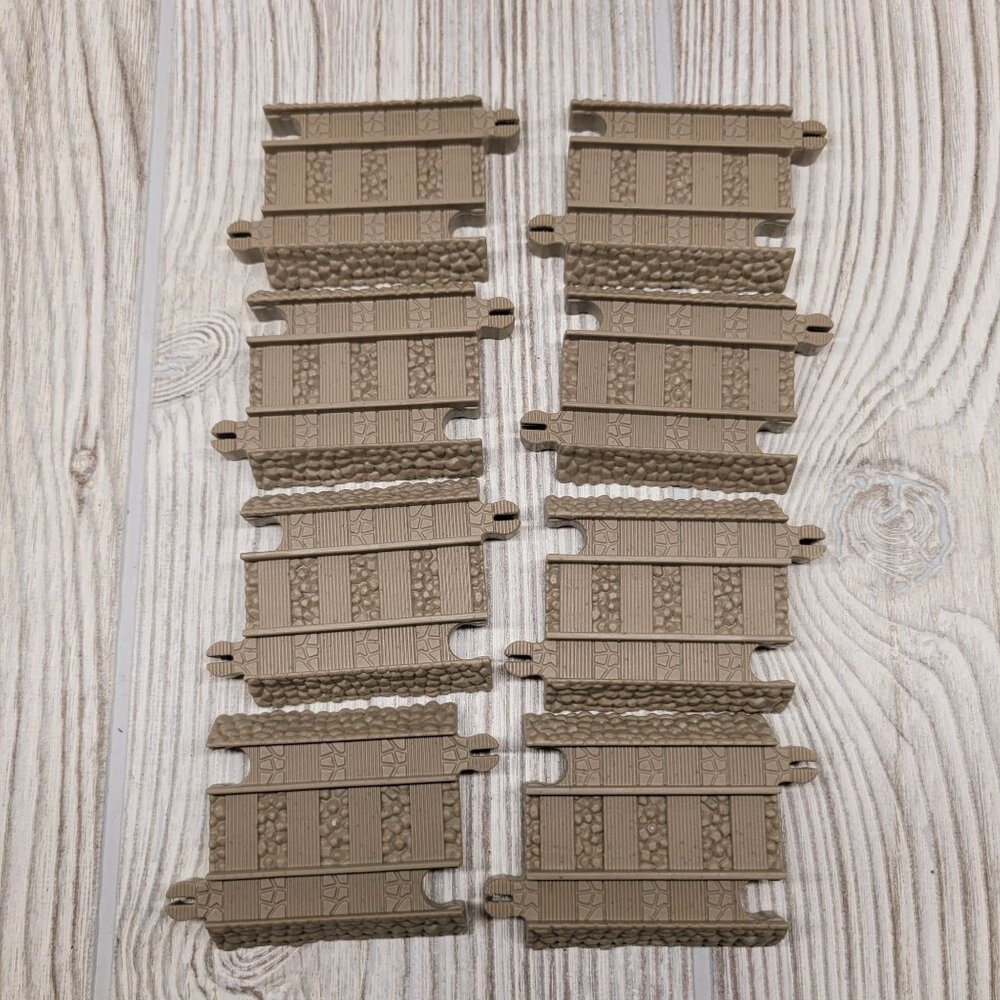 Lot of 8 Thomas Friends Train Trackmaster Track Replacement Connector Locomotive
